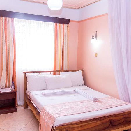 Mooreland Hotel Nairobi Extérieur photo