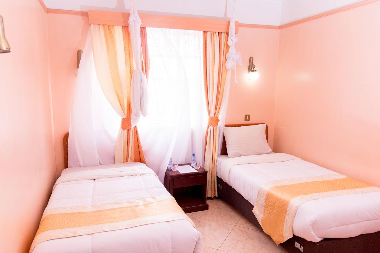 Mooreland Hotel Nairobi Extérieur photo